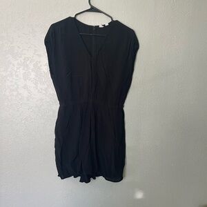 Gap black short sleeve romper